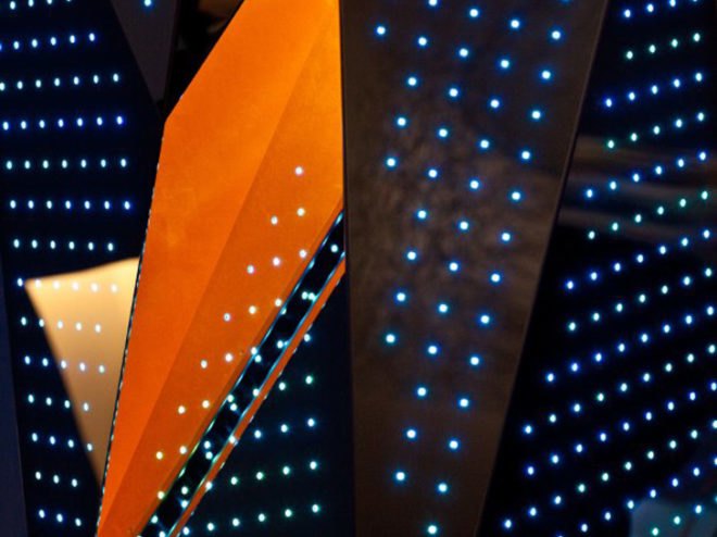 green lighting, green furniture, green design, eco design, sustainable design, eco furniture, eco lighting, sustainable lights, LED, LED lights, LED lighting, LED lamps, daniel libeskind, studio libeskind, libeskind lamp, el masterpiece, el masterpiece lamp