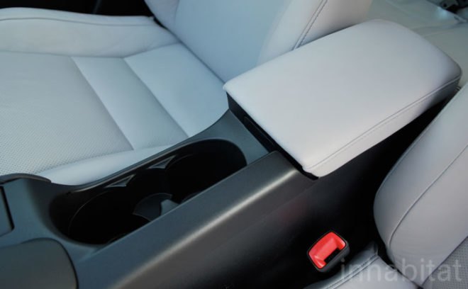 test drive, Lexus, CT200h, Lexus CT200h, hybrid car, hybrid vehicle, green car, green vehicle, Laura Cowan, Laura K. Cowan, green automotive design, green transportation, alternative transportation