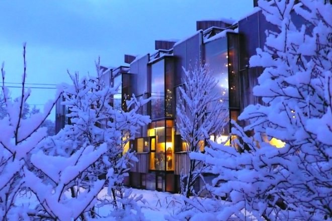 Steinsvik Arkitektkontor, storelva, norway, polar circle, thermic collectors, solar energy, solar collectors, green design, sustainable design, sustainable building, passive design, movement controlled lighting, underground heating, untreated wood, insulation, daylighting, eco design, green design