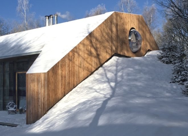 Dutch Mountain House, denieuwegeneratie, netherlands, solar power, photovoltaic panels, LED lighting, greywater, earth-covered home, insulation, daylighting, wood pellet heating, green design, sustainable design, eco design