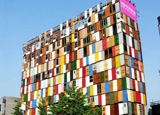 recycled materials, green design, sustainable design, junk castle, victor moore, starbucks, reclamation drive-thru, blocker mini, sweden, LEED, recycled doors, Seoul, Choi Jeong-Hwa, Burton Street, Peace Garden, Maisongomme, recycled car tires, sustainable design, eco design, 6 awesome recycled buildings