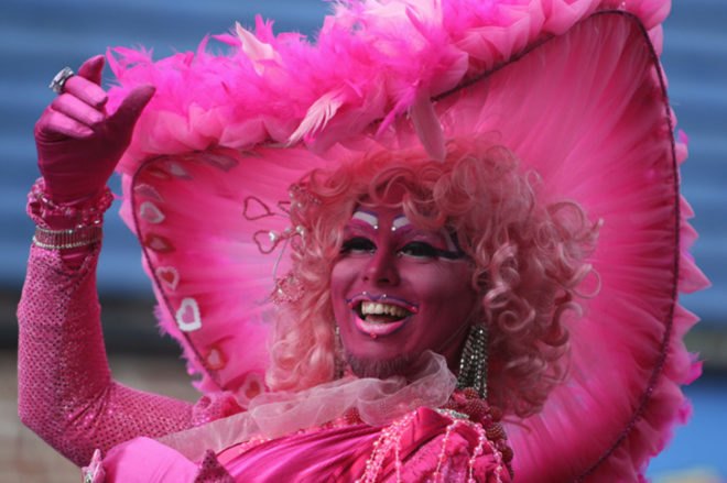 Mardi Gras, eco-friendly Mardi Gras, mardi gras costume, DIY Mardi Gras costume