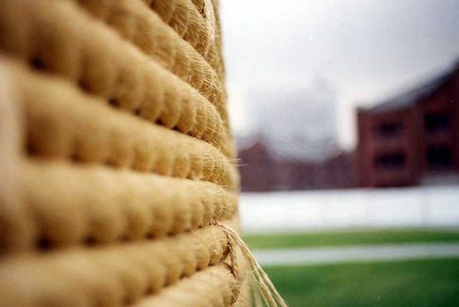 art, Green Materials, Sustainable Materials, Urban design, Yokohama Triennial in Japan, Casagrande & Rintala, Finnish art, Bird Hangar, spreading seeds, balloons, latex balloons, public installation, japan, finnish design