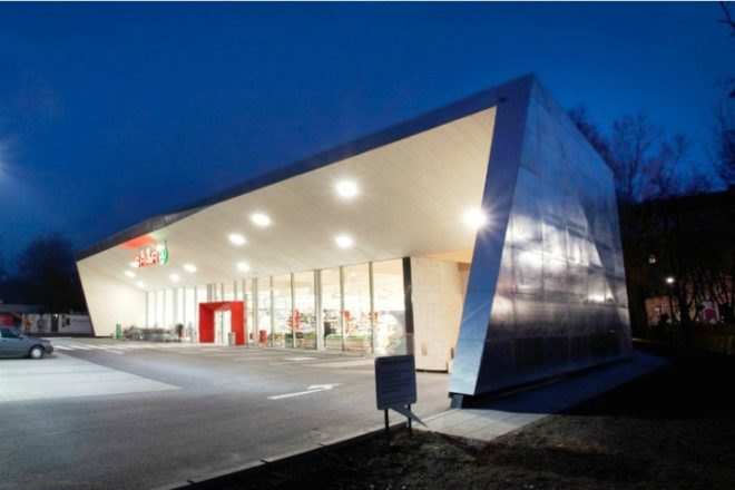 Climate Protection Supermarket, Love Architecture, eco supermarket, green grocery story, net zero, renewable energy, austria