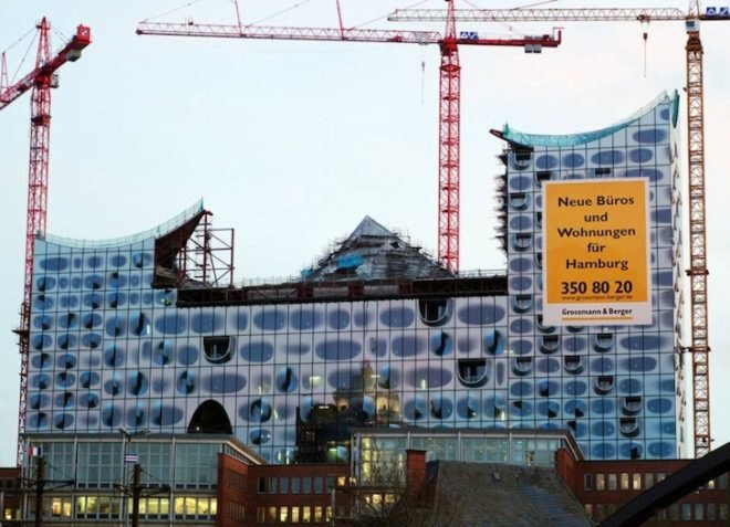 Hamburg, city, Germany, Elbphilharmonie, HochTief, Adamanta, construction delays, green design, sustainable design, ecodesign, concert hall, Herzon & de Meuron, lawsuit