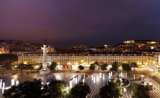 Frozen Trees, LIKE Architects, Portugal, Lisbon, Pedro IV Square, green design, green lighting, LED, light lights, IKEA, Rationall Variera, plastic, polypropylene, green design, sustainable design, eco design, art, green materials
