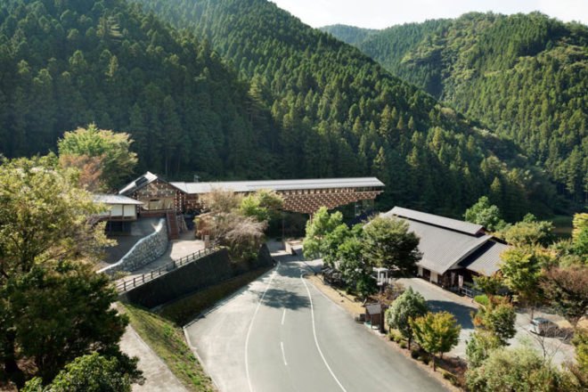 green design, eco design, sustainable design, Kochi Prefecture, Cantilever building, Kengo Kuma and Associates, Yusuhara Wooden Bridge Museum, Japan, Bridge Museum
