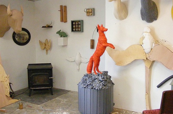 green design, eco design, sustainable design, Hudson Bay Blanket, Foster/White Gallery, Rachel Denny, hunting trophies, deer head, animal sculpture, sustainable sculptures, recycle art