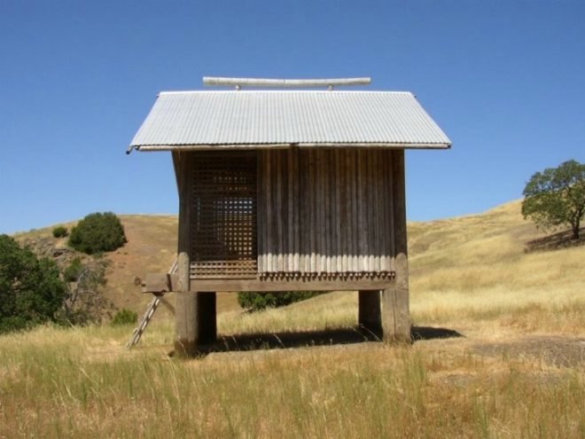 simple shelter texas, reclaimed wood cabin, reclaimed wood, recycled materials, small space living, eco cabin