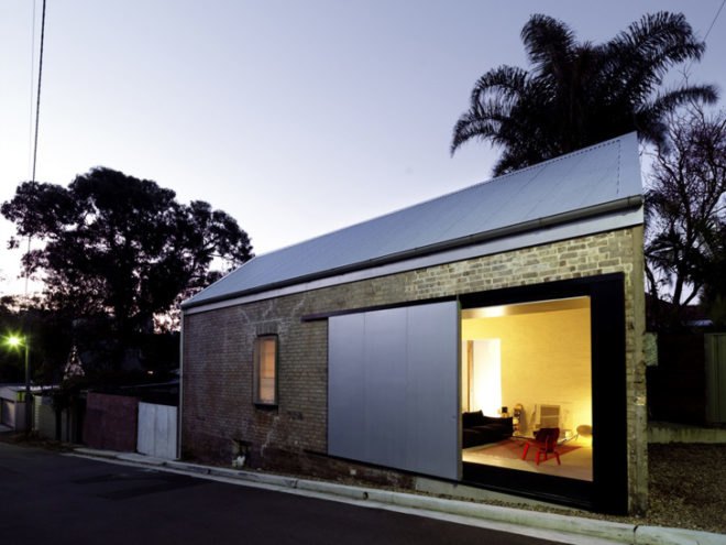 green design, eco design, sustainable design, Richard Peters Associates, adaptive reuse, Sydney, Australia, The Shed, Photovoltaic panels, converted industrial building, historic preservation