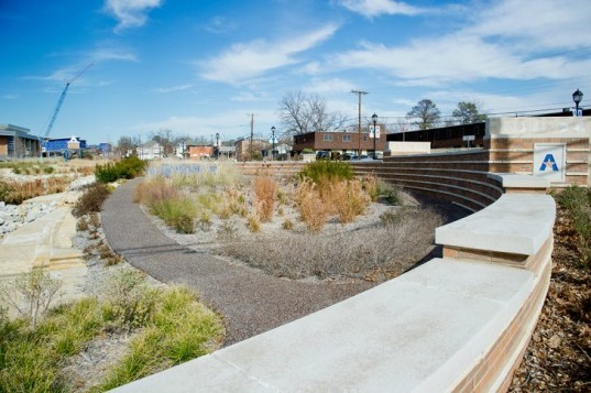 The Green at College Park, UT at Arlington, sustainable sites initiative, sustainable landscape, SITES, green landscape