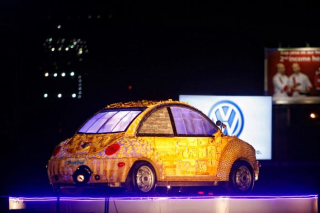 Art, green materials, green transportation, recycled materials, salvaged materials, volkswagen, volkswagen beetle, scrap, beetle, recycled art, recycled art materials, Kala Ghoda Arts Festival, Mumbai, Think Blue, Think Blue Clean Up, Think Blue Campaign, Haribaabu Natesaan