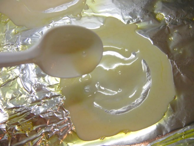 DIY, diy food, diy fortune cookies, fortune cookie diy, homemade fortune cookies, how to fortune cookies, how to make fortune cookies, make fortune cookies, valentine’s day, valentine’s day cookie recipe, inhabitat diy, make your own fortune cookies, do it yourself, yuka yoneda