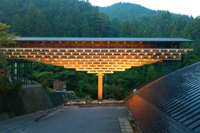 green design, eco design, sustainable design, Kochi Prefecture, Cantilever building, Kengo Kuma and Associates, Yusuhara Wooden Bridge Museum, Japan, Bridge Museum