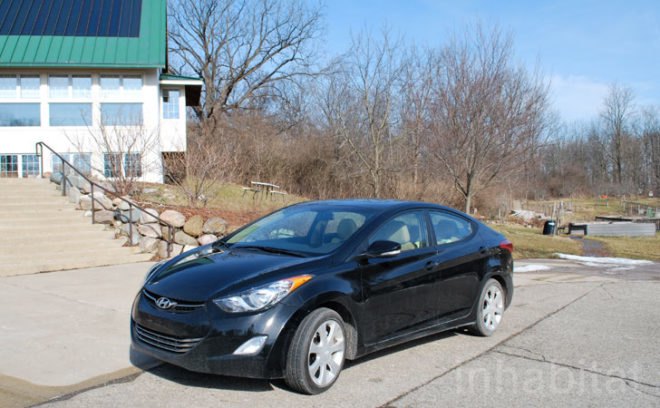 Hyundai Elantra, Hyundai, Elantra, 40 mpg, fuel efficiency, green car, green automotive design, green vehicle, green transportation, test drive, Laura Cowan, Laura K. Cowan