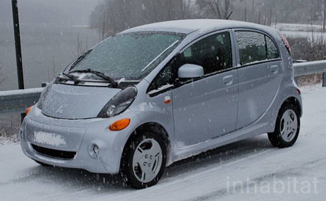 Mitsubishi i, Mitsubishi, i EV, electric car, electric vehicle, plug-in vehicle, green car, green vehicle, green transportation, green automotive design, test drive, Laura Cowan, Laura K. Cowan
