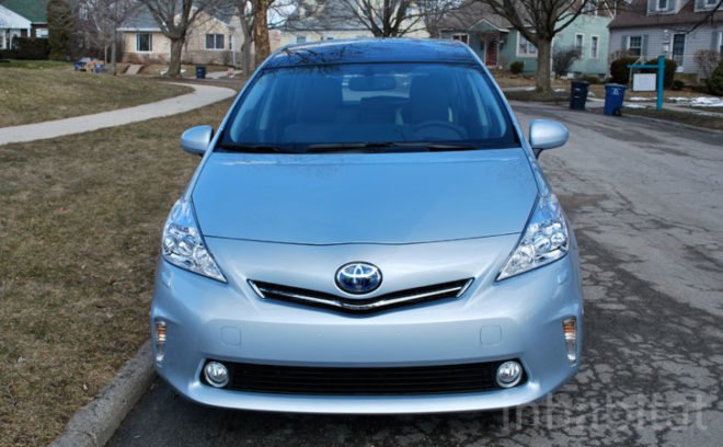 Toyota Prius v, Toyota, Prius v, hybrid vehicle, hybrid car, green car, green vehicle, green automotive design, test drive, laura cowan, laura k. cowan