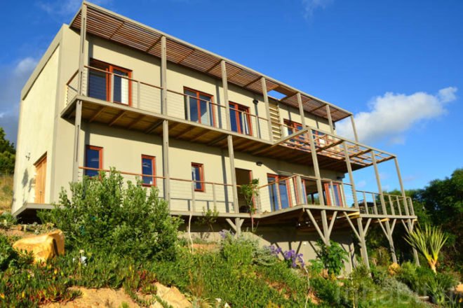 Hemp, hempcrete, green building, sustainable building, eco design, sustainable design, tony burden, the hemp house, south africa, cape town, 2014 world design capital, noordhoek, green roof, planted roof, carbon sink, rainwater runoff
