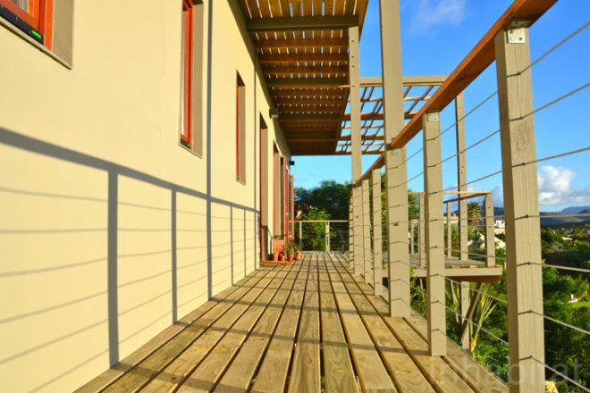 Hemp, hempcrete, green building, sustainable building, eco design, sustainable design, tony burden, the hemp house, south africa, cape town, 2014 world design capital, noordhoek, green roof, planted roof, carbon sink, rainwater runoff