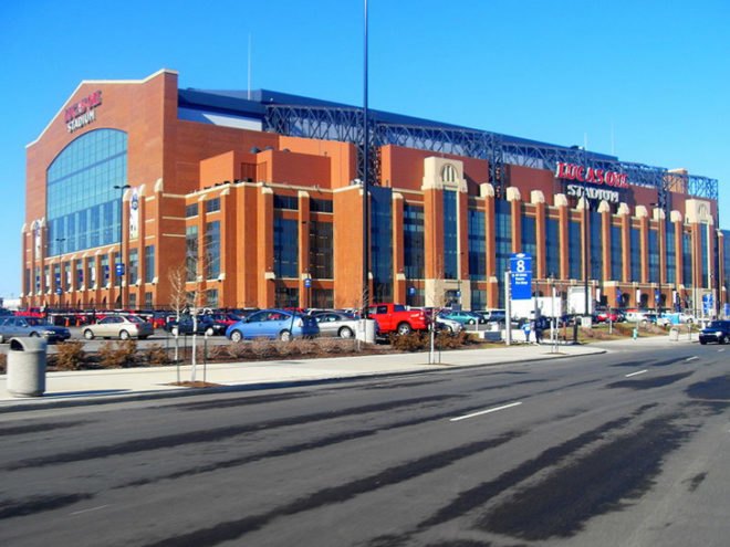 superbowl, superbowl 2012, superbowl xlvi, green superbowl, eco superbowl, sustainable superbowl, wind power, composting, 7 ways the superbowl is going green, superbowl going green, recycling, superbowl recycling, news, sports, football, indianapolis, nfl