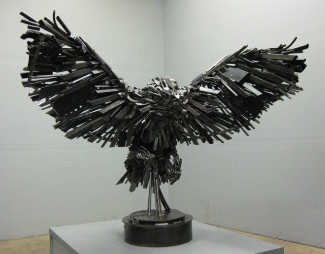 Travis Pond, Scrap Metal Art, Upcycling, Recycled Metal, Scrap Metal, Scrap Motorbikes, Motorbikes, Honda, Animal Sculptures, Sculpture Dragon, steel pond, recycled materials, eco art, green art