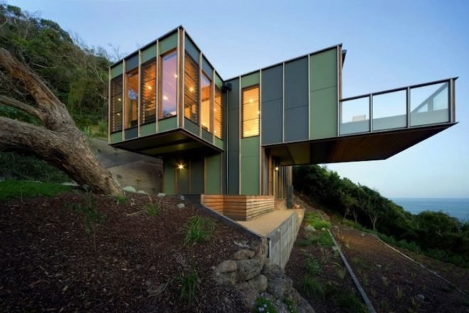 Treehouse, Jackson Clements Burrows, Fibro Shack, vernacular architecture, victoria, australia, separation creek, minimalist design, cantilevering, green design, sustainable design, eco-design, daylighting