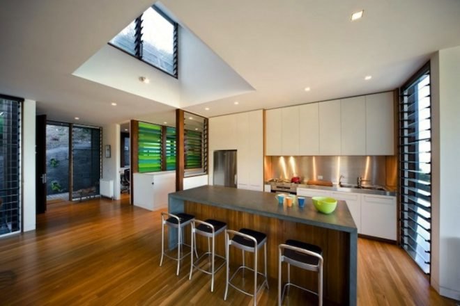 Treehouse, Jackson Clements Burrows, Fibro Shack, vernacular architecture, victoria, australia, separation creek, minimalist design, cantilevering, green design, sustainable design, eco-design, daylighting