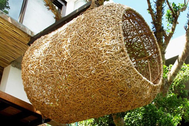 Cape Town, Porky Hefer, human Nest, bark cocoon, biodegradable cocoon, stilts, weaverbirds