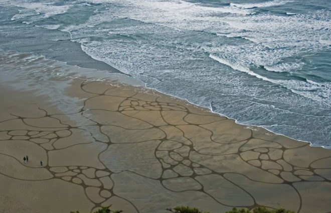 Andres Amador, Sand Painting, Sand Drawing, Sustainable Art, Eco Art, Ocean Inspired Art, San Francisco