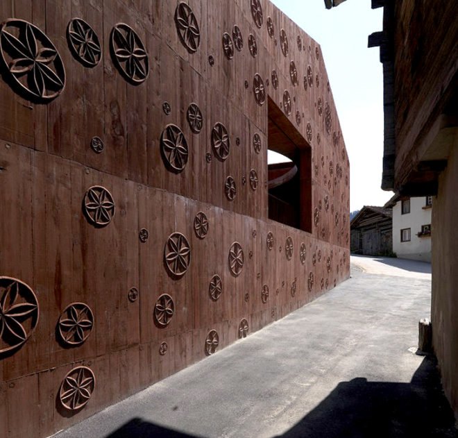green design, eco design, sustainable design, Scharans, Switzerland, Atelierhouse Bardill, adaptive reuse, Valerio Olgiati, music studio, open air studio, circular cut out