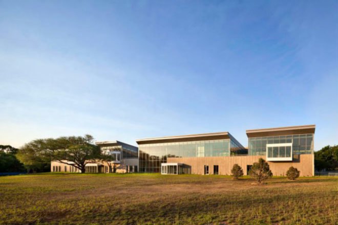 Botanical Research Institute of Texas, H3 Hardy Collaboration, BRIT, green roof, eco research center, leed platinum, green think tank