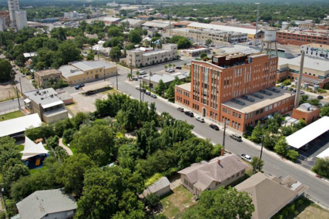 Campstreet, Campstreet Lofts, adaptive reuse, san antonio, Poteet Architects, green renovation