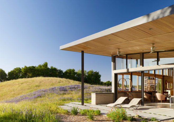 Caterpillar House, Feldman Architecture, rammed earth house, leed platinum house, eco house
