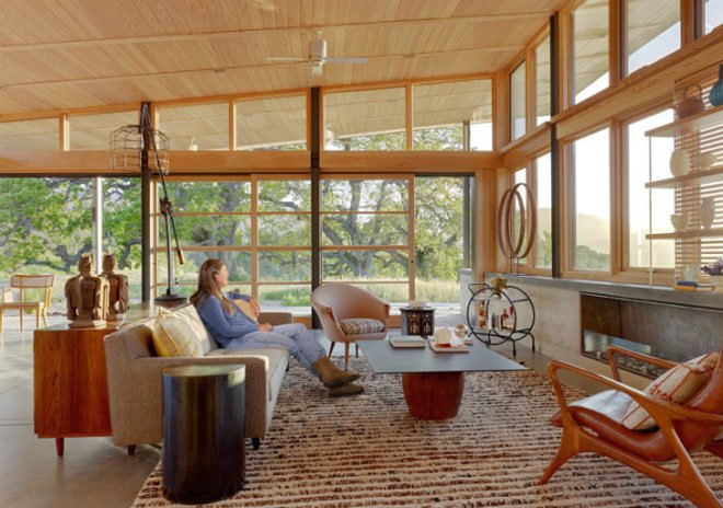 Caterpillar House, Feldman Architecture, rammed earth house, leed platinum house, eco house