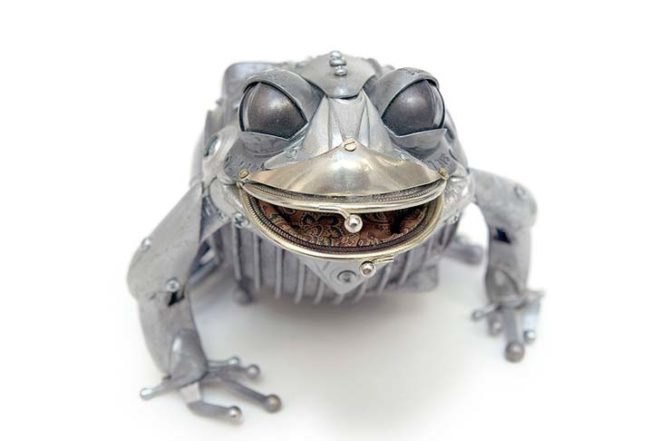 Art, Recycled Materials, French Art, Edouard Martinet, recycled art,recycled bicycles, animal sculptures, recycled kitchen elements, detailed craft, hand-made art