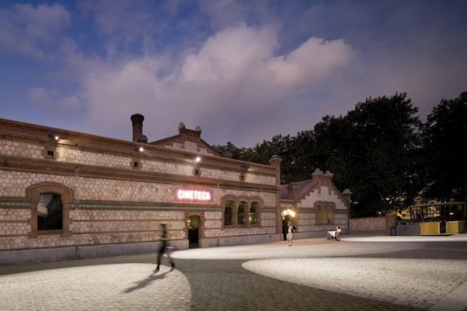 ch+qs, Madrid, Avant Garde, Matadero, Matadero Theater, LED lights, LED tubes, film, theater, Spain, green design, green renovation, eco-design, sustainable design, budget theater, movie theater in spain, green lighting