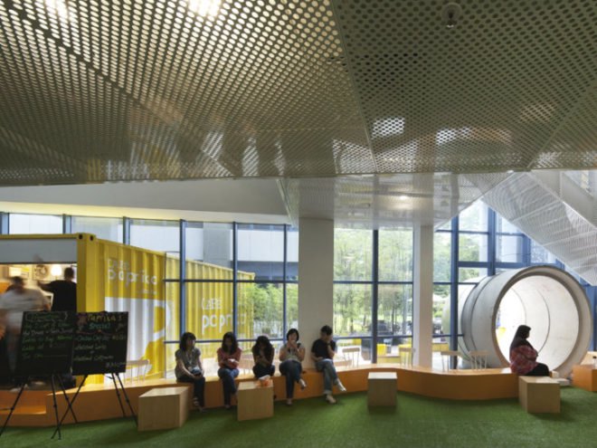 Galen Lobby, formwerkz, ascendas, natural ventilation, green interiors, shipping container cafe, upcycled furniture, recycled materials