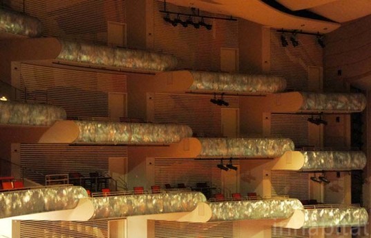 Kauffman Center, Kansas City, Moshef Safdie, BNIM, Sustainable Architecture, Sustainable Design, Inspiring Architecture, Public Space Design, green design, sustainable design, green architecture, sustainable building, green building