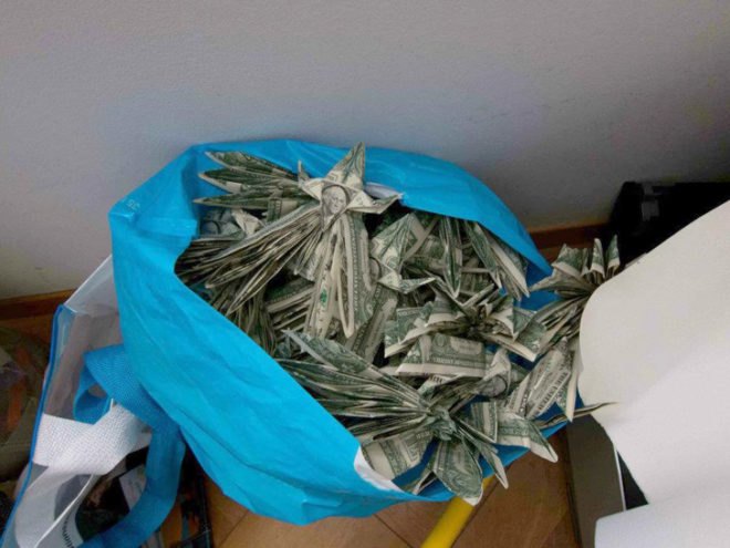 green design, eco design, sustainable design, moneygami, money origami, Japanese American National Museum, Los Angeles, Folding Paper: The Infinite Possibilities of Origami, Sipho Mabona, folded dollar bills, money art