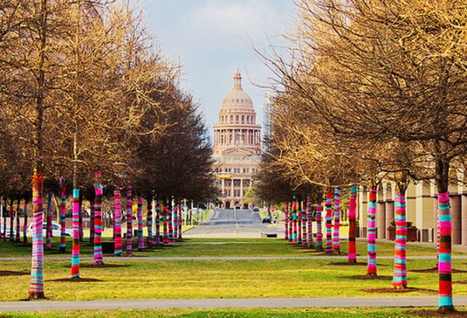 Magda Sayeg, Knitta Please, KnittaPlease, yarn bombing, art, street art, graffiti, yarn graffiti, crafts, etsy, diy, knitting