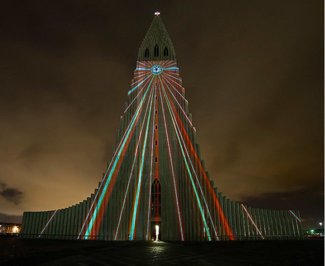 Hallgrimskirkja, hallgrimskirkja projection art, metacitizen, Marcos Zotes, Reykjavik Winter Lights Festival 2012, Rafmögnuð Náttúra, Reykjavik, Iceland art, Hallgrímskirkja church, video art, video installation iceland, light show iceland