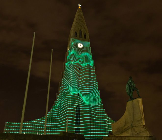 Hallgrimskirkja, hallgrimskirkja projection art, metacitizen, Marcos Zotes, Reykjavik Winter Lights Festival 2012, Rafmögnuð Náttúra, Reykjavik, Iceland art, Hallgrímskirkja church, video art, video installation iceland, light show iceland