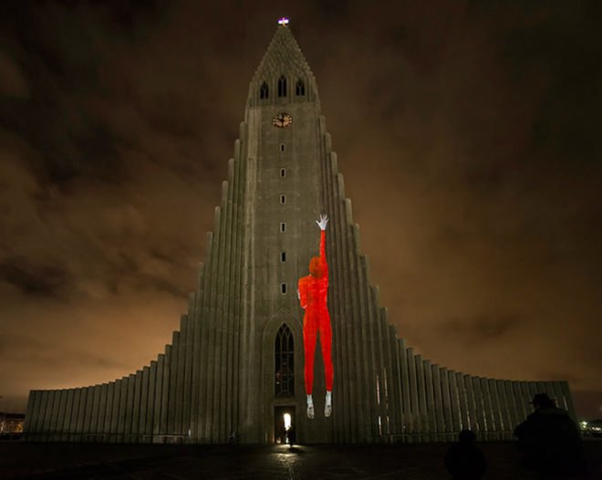 Hallgrimskirkja, hallgrimskirkja projection art, metacitizen, Marcos Zotes, Reykjavik Winter Lights Festival 2012, Rafmögnuð Náttúra, Reykjavik, Iceland art, Hallgrímskirkja church, video art, video installation iceland, light show iceland