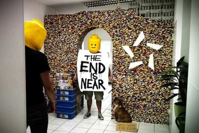 green interiors, LEGO wall, LEGO interiors, LEGO bricks, pixelated wall, german design, NPIRE, Hamburg, office interiors