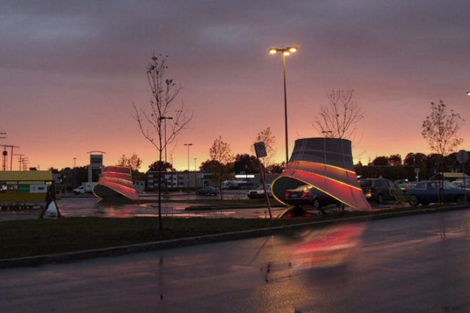 Plug + Play, HMMY, battery, electric vehicle, electric vehicle charging station, charging station, distributed energy, solar powered charging station