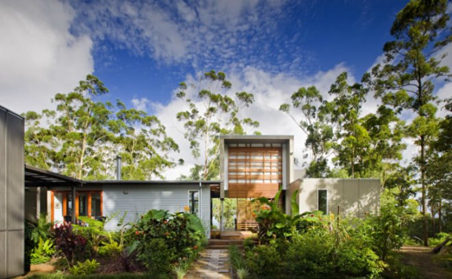 Storrs Road, Tim Stewart Architects, australia, queensland, eco home, green home