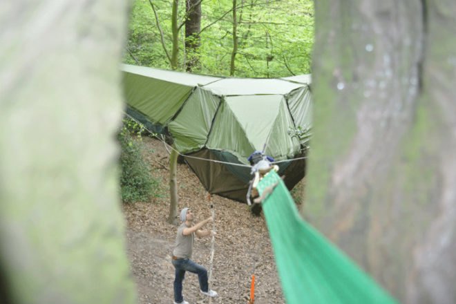 Tentsile, portable tent, portable shelter, hanging tent, suspended tent, portable treehouse