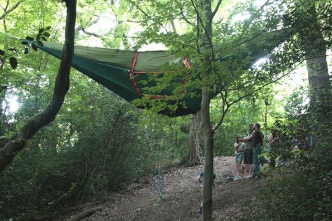 Tentsile, portable tent, portable shelter, hanging tent, suspended tent, portable treehouse