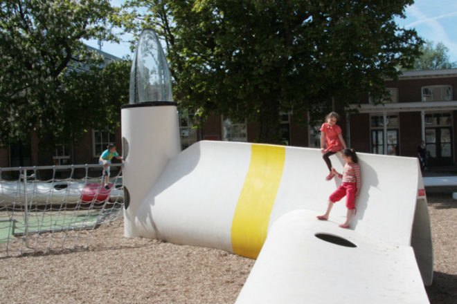 Wikado Playground, 2012architecten, recycled materials, wind turbine parts, discarded rotor blades, wind turbine playground, rotterdam