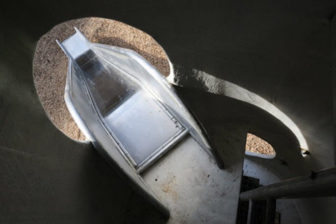 Wikado Playground, 2012architecten, recycled materials, wind turbine parts, discarded rotor blades, wind turbine playground, rotterdam